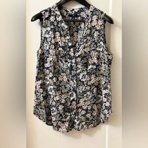 GAP 100% LIGHTWEIGHT COTTON BUTTON-DOWN SLEEVELESS TOP